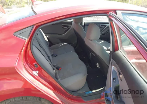 2016 Hyundai Elantra Se z USA, uszkodzony, nr VIN 5NPDH4AE7GH721604